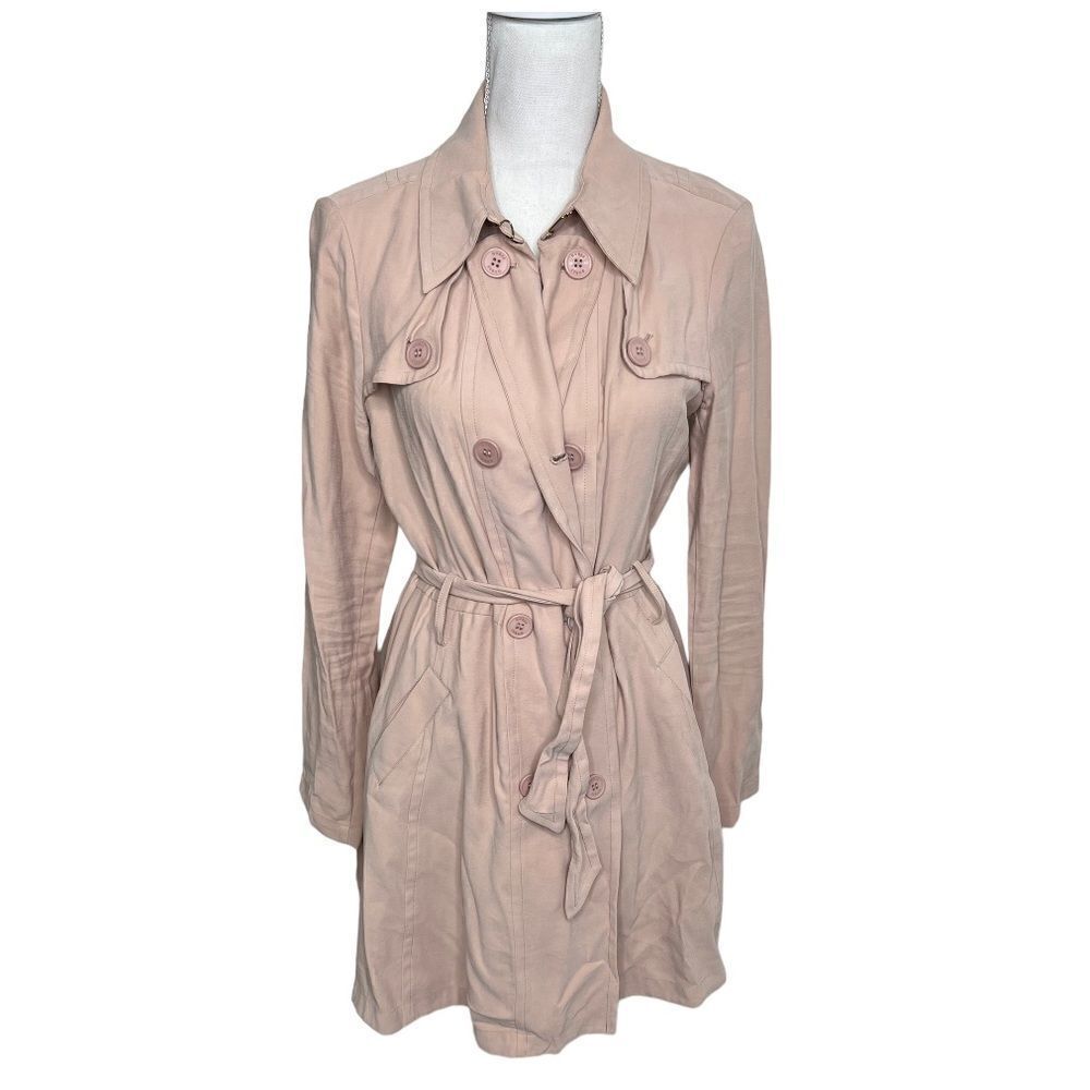 GUESS Light Weight Blush Pink Trench Coat. Size Small